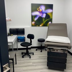 OnePeak Medical - Patient Exam Room