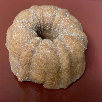 Dolce Monachelli's - Churro cake. This one was my favorite and they said it's there best seller. - Bakeries Near Me - Fullerton, California