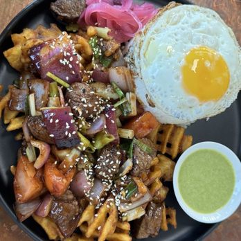 SúperClub - Lomo Saltado - Vietnamese Near Me - Hayward, California
