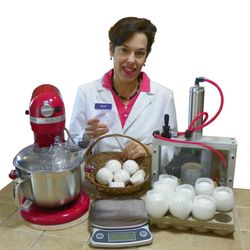 Soapmaking Studio - Learn to make NO FAIL bath bombs from formulator Kerri Mixon.