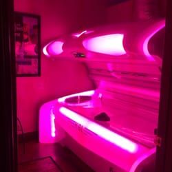 Tan La - Woohoo!! This new bed at Tan LA is awesome! Apparently it's called the KBL bed. But I call it the disco Vegas bed!! Love...