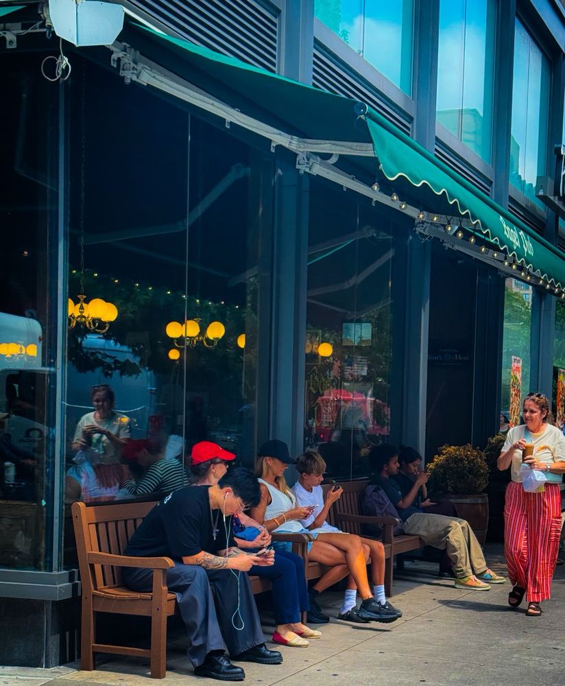 BAGEL PUB - Updated January 2026 - 37 Photos & 13 Reviews - 110 ...