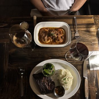 Bunbury - Bottom: Steak, truffle mashed potatoes, salad Top: stuffed pasta. - Argentine Near Me - Miami, Florida Bunbury - Bottom: Steak, truffle mashed potatoes, salad Top: stuffed pasta. - Argentine Near Me - Miami, Florida