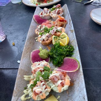 Pineapples - Pineapple Poke Flight - Bars Near Me - Melbourne, Florida
