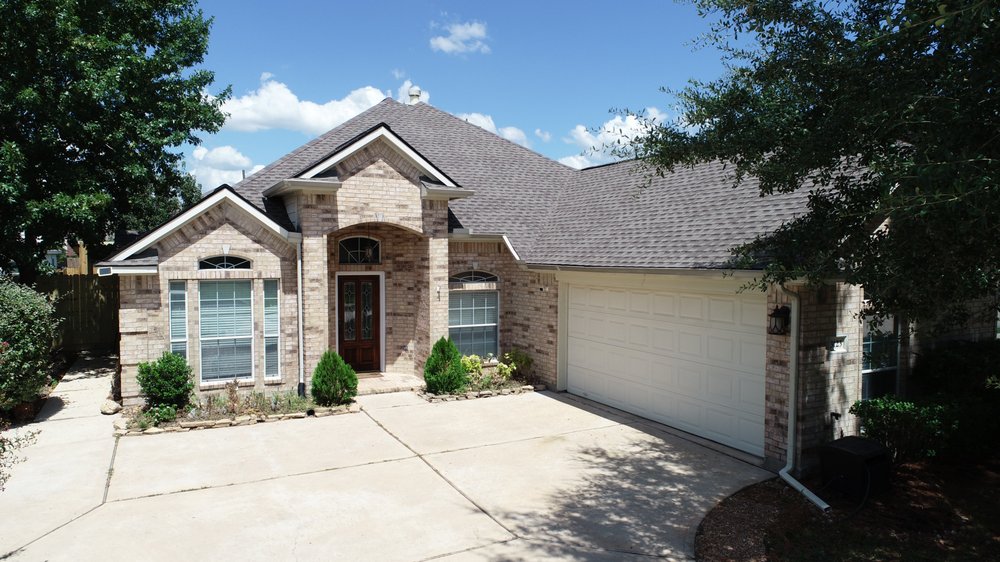 Slide of Royal Crown Roofing