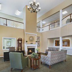 American House Troy - Lobby