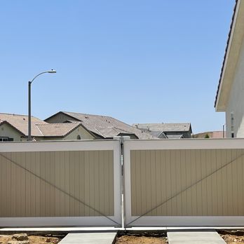 Pioneer Fence - 17 feet double Rv gates - Fences & Gates Near Me - Banning, California Pioneer Fence - 17 feet double Rv gates - Fences & Gates Near Me - Banning, California