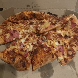 Dominos Pizza - No peppers and looks like it was thrown around