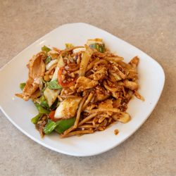 Linh-Nam Chinese Restaurant