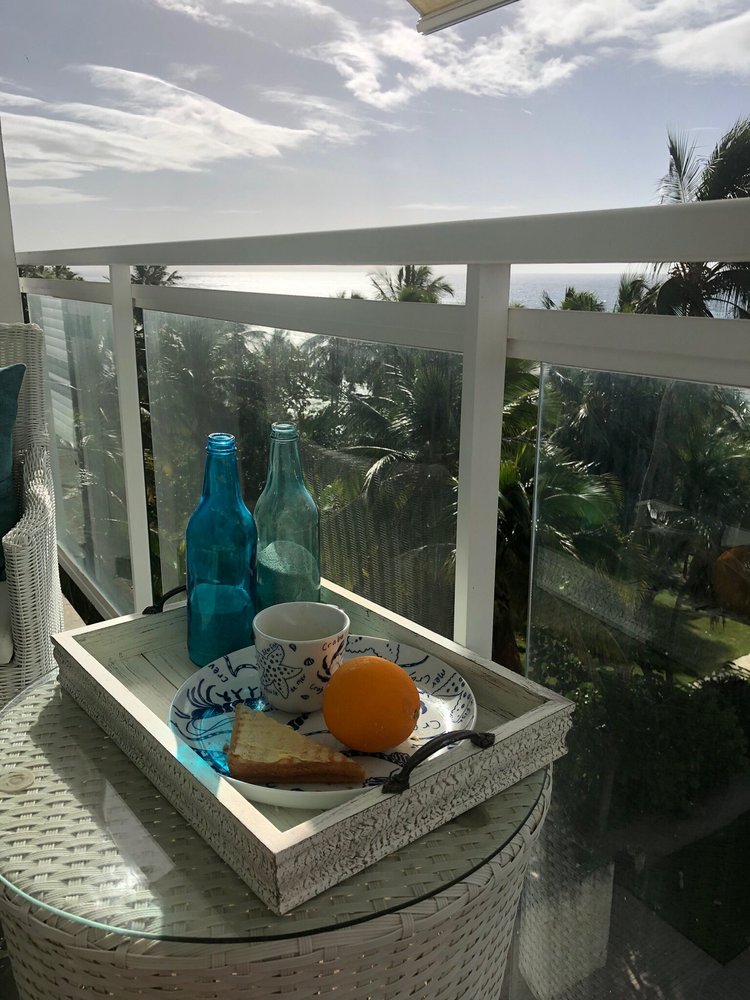 AMISTAD REAL ESTATE 7951 Bird Rd, Miami, Florida Real Estate Agents