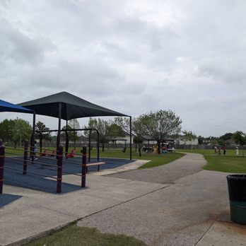 Lindsay/Lyons Park and Sports Complex - Play ground area - Parks Near Me - Humble, Texas Lindsay/Lyons Park and Sports Complex - Play ground area - Parks Near Me - Humble, Texas