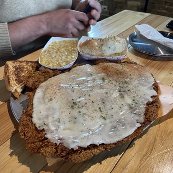 The Wagon Wheel BBQ - Famous chicken fried steak, sweet creamed corn and mashed potatoes - Barbeque Near Me - Eagle Pass, Texas