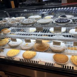 So many pies! So many pies!