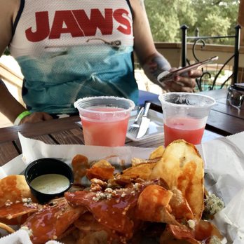 Beachside Billys - American Near Me - Austin, Texas
