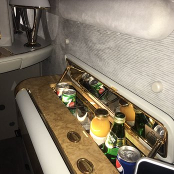 Emirates - Wet Bar In Pod - Airlines Near Me - Dulles, Virginia