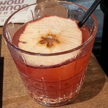 Houlihan's - The weird harvest bourbon drink - Bars Near Me - Overland Park, Kansas Houlihan's - The weird harvest bourbon drink - Bars Near Me - Overland Park, Kansas