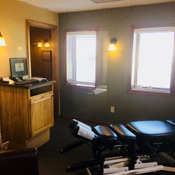 Advanced Care Chiropractic - 1 of 5 adjustment rooms