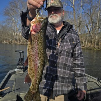 Dave's Guide Service - Fishing Near Me - Branson, Missouri
