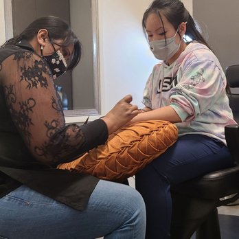 Nosheen's Eyebrow Threading - Threading Services Near Me - Roseville, California