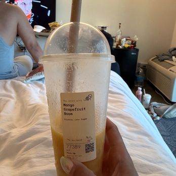 Heytea - Mango Grapefruit Bloom - Bubble Tea Near Me - San Francisco, California