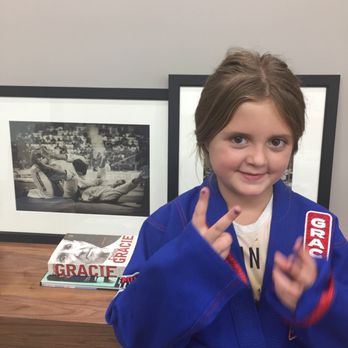 Gracie Barra - Muay Thai Near Me - Northridge, California