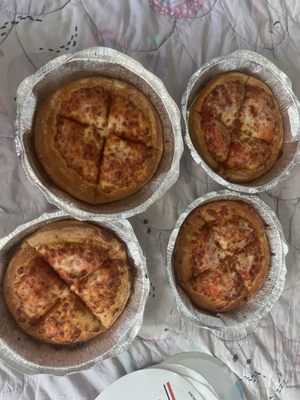 Pizza Hut by null