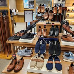 Dillard's