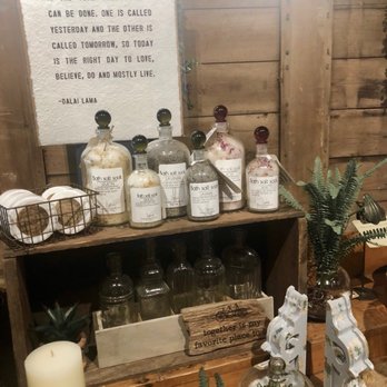 Vintage Mercantile - Gift Shops Near Me - Antioch, Illinois
