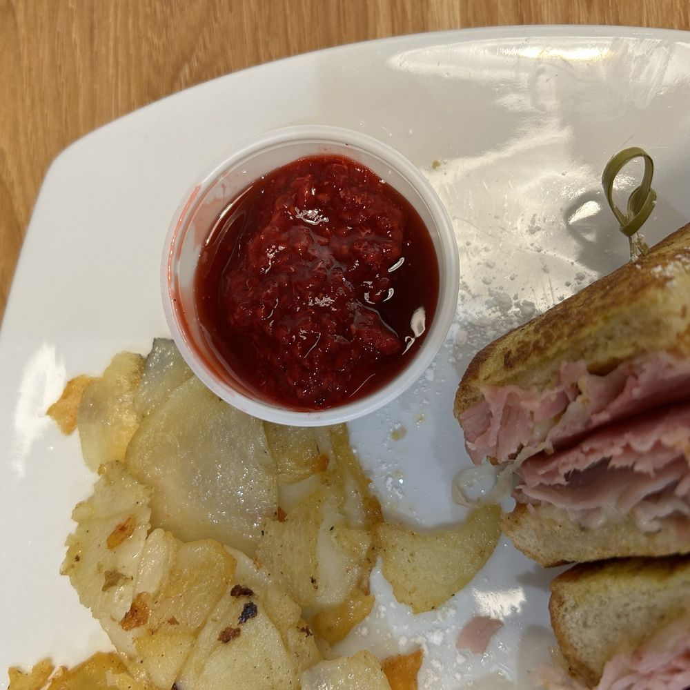 Broken Yolk Cafe - Montecristo - American Near Me - Phoenix, Arizona Broken Yolk Cafe - Montecristo - American Near Me - Phoenix, Arizona