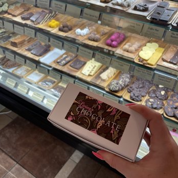 Living Chocolate - chocolate selection - Chocolatiers & Shops Near Me - Sedona, Arizona Living Chocolate - chocolate selection - Chocolatiers & Shops Near Me - Sedona, Arizona