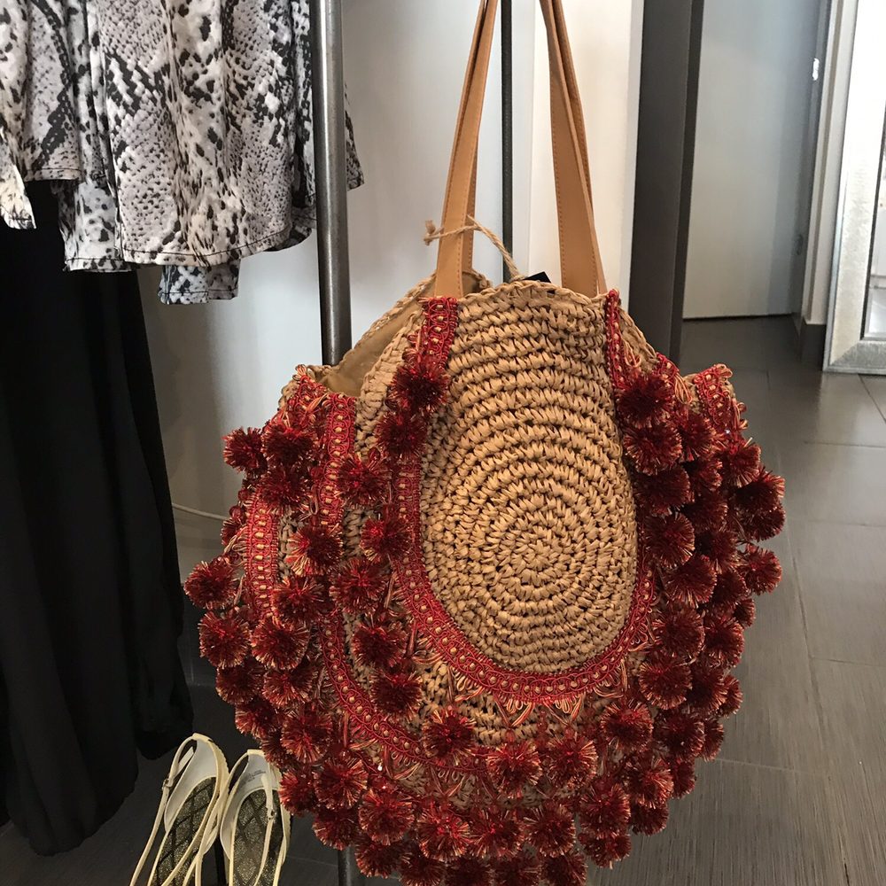 Bloom Boutique - Women's Clothing Near Me - Coral Gables, Florida