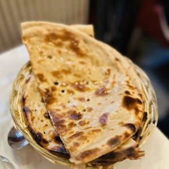 Mirch Masala Indian Restaurant - Lachcha Paratha - good. - Halal Near Me - Luzern, LU Mirch Masala Indian Restaurant - Lachcha Paratha - good. - Halal Near Me - Luzern, LU