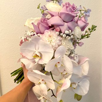 Bloom In Box - My gorgeous bouquet - Florists Near Me - La Palma, California