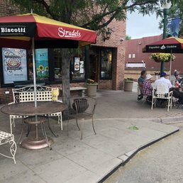 outdoor seating area