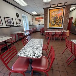 Firehouse Subs - Inside