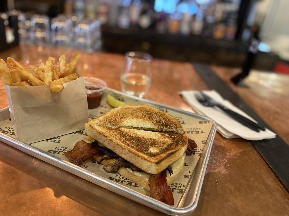 Food from Tejas Meat Supply