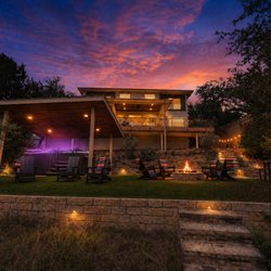 SPRKhost Vacation Rentals - Lake House with boat dock, beach, hot tub, and sleeps 12