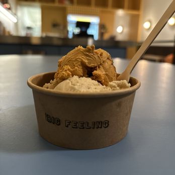 Big Feeling - Thai Tea and London Fog - Ice Cream & Frozen Yogurt Near Me - Providence, Rhode Island