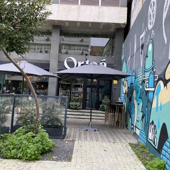 Orteá - Vegan Collective - Exterior entrance - Gluten-Free Near Me - Lisbon, 11 Orteá - Vegan Collective - Exterior entrance - Gluten-Free Near Me - Lisbon, 11