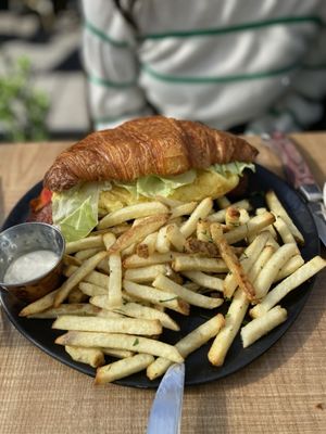 Côte Ouest Bistro by null