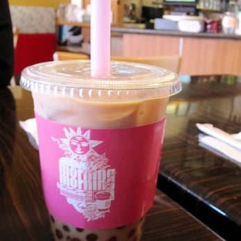 Au79 Teahouse - milk tea with pink boba - Coffee & Tea Near Me - Arcadia, California