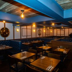 The Elgin - Dining Room