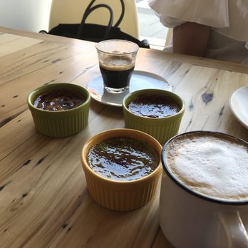 Craque de Creme - Desserts Near Me - Toronto, Ontario Craque de Creme - Desserts Near Me - Toronto, Ontario