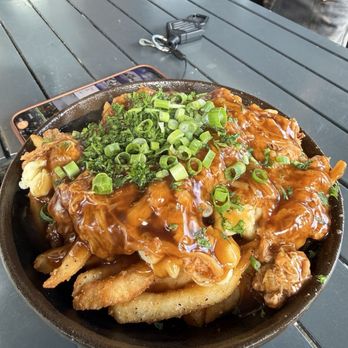 Black's Pub - Pubs Near Me - Whistler, British Columbia
