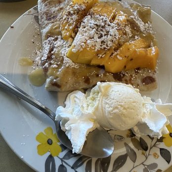 Blossom Bee - Mango Coco crepe - Creperies Near Me - Dublin, California