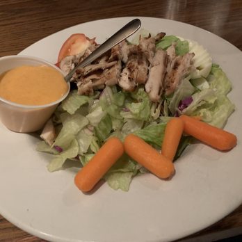 Maxie's Supper Club - Grilled Chicken Salad - American Near Me - West Des Moines, Iowa Maxie's Supper Club - Grilled Chicken Salad - American Near Me - West Des Moines, Iowa