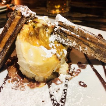 1920 Tavern - I've died and gone to heaven peanut butter bars with maple syrup ice cream & bits of crispy bacon for the crunch oh my do I have to share ? - Bars Near Me - Roswell, Georgia