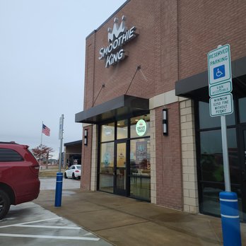 Smoothie King - the front of the restaurant - Juice Bars & Smoothies Near Me - Forney, Texas