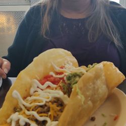 La Casita - The biggest taco I've ever seen ! Great meals! Good prices! Middle of downtown! I recommend!