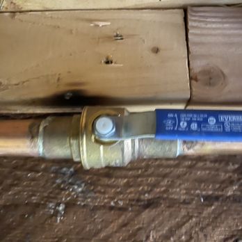 Ace Pelizon Plumbing - inside shut off for new copper run replacing old galvanized pipe - Plumbing Near Me - Covina, California Ace Pelizon Plumbing - inside shut off for new copper run replacing old galvanized pipe - Plumbing Near Me - Covina, California